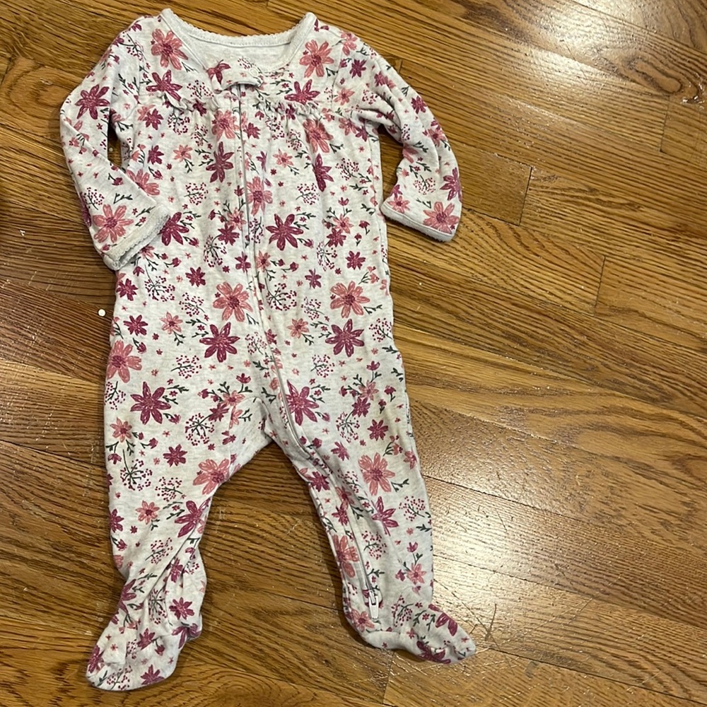Heather grey with flower print baby pajamas, 6mo